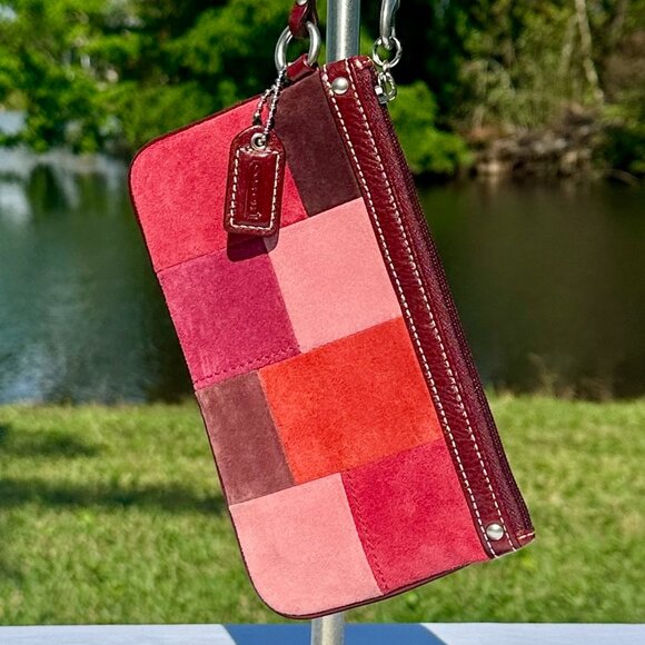 COACH Hampton Mosaic Suede Berry Patchwork Wristlet Leather Silver NWOT 140200 - Picture 1 of 12